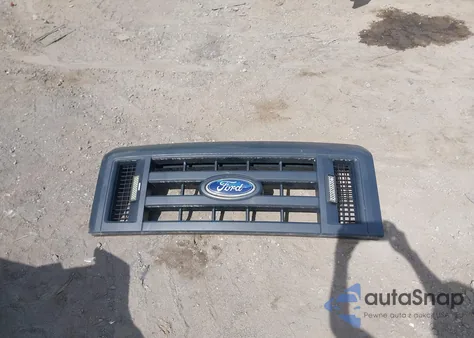 2014 Ford E-250 Commercial z USA, uszkodzony, nr VIN 1FTNE2EL7EDB13773